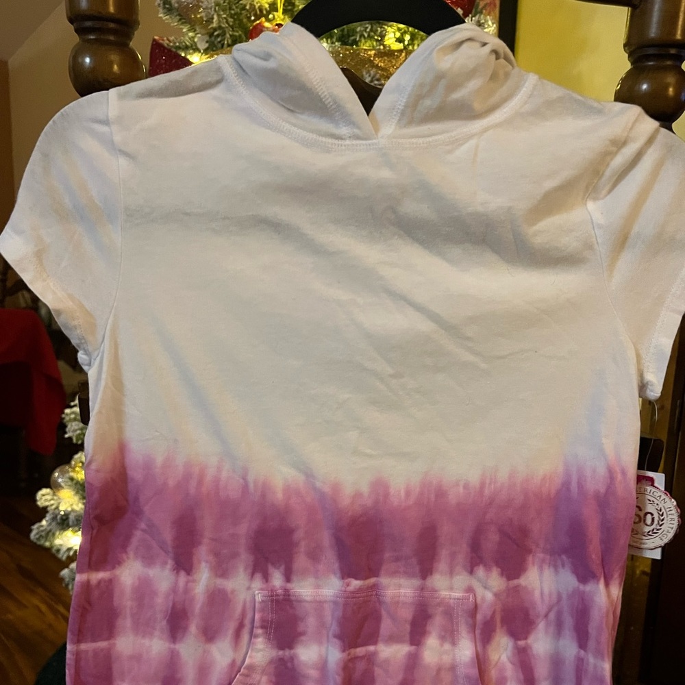 Kids active shirt.  Pink tie dye and white